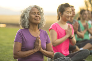 women mediating 